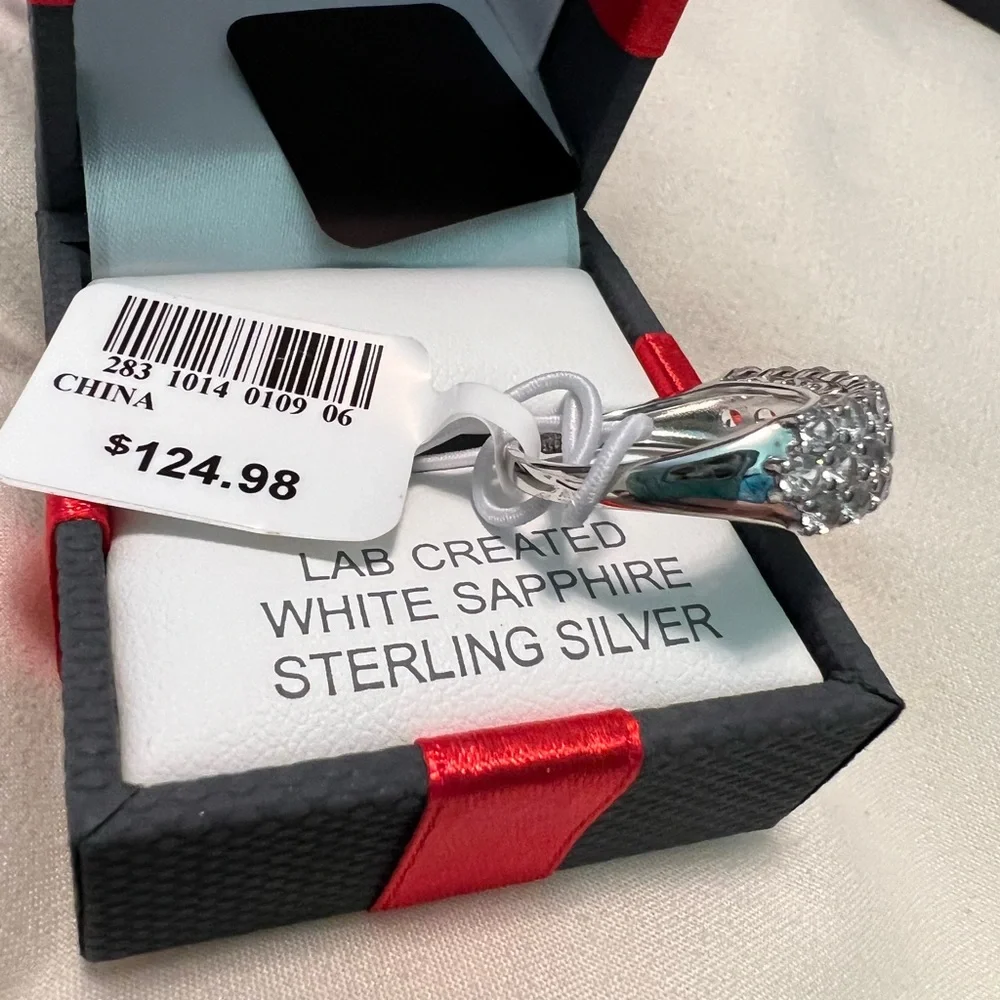 LADIES RING SIZE 7 - Picture 3 of 6